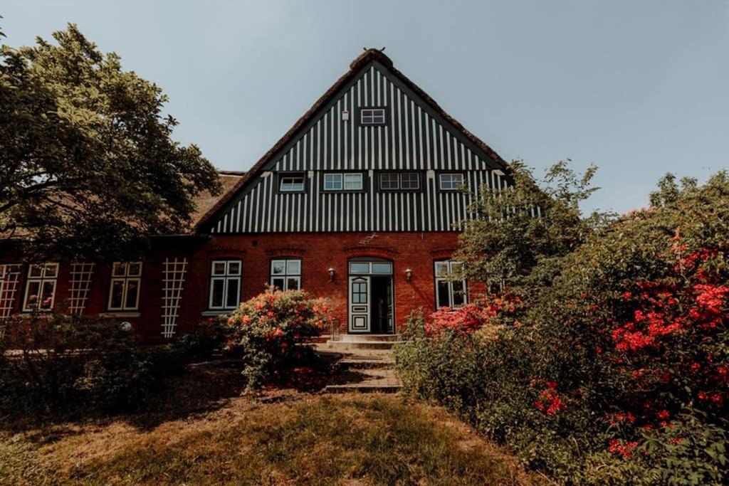 Landhaus Kurzenmoor Remise 100 Qm Seester Exterior photo